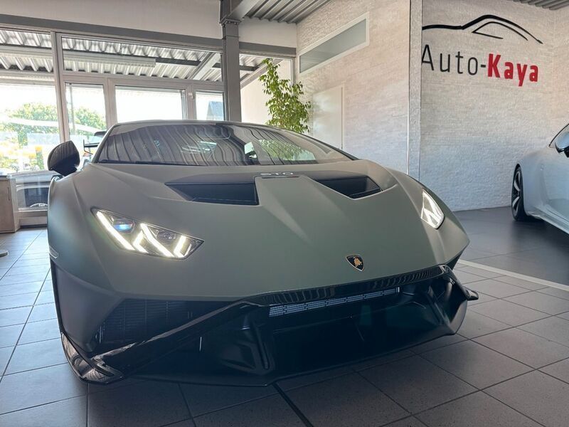 Grün Neu 2025 Lamborghini Huracán | 359.950 € - Bild 1/4