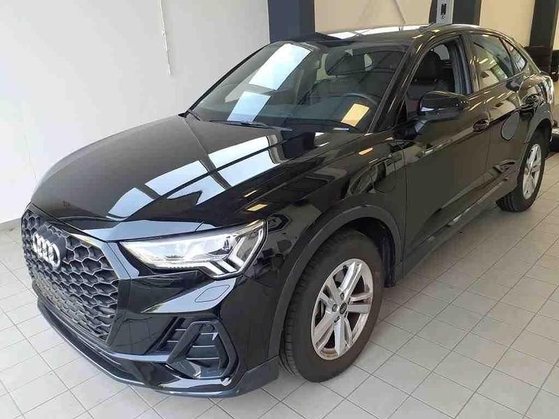 Mythosschwarz Gebraucht 2022 Audi Q3 Sportback S-Line SUV | 33.240 € (Guter Preis) - Bild 1/4