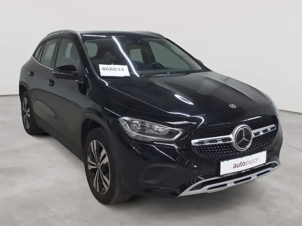 Gebraucht Mercedes GLA200 Style 150 PS (110 kW) 2023 SUV
