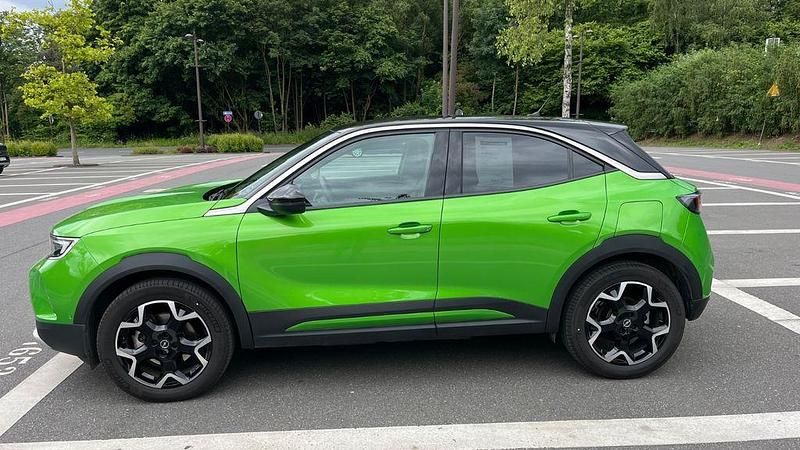 Gebraucht Opel Mokka-e Ultimate 100 kW (136 PS) 2022 Grün SUV