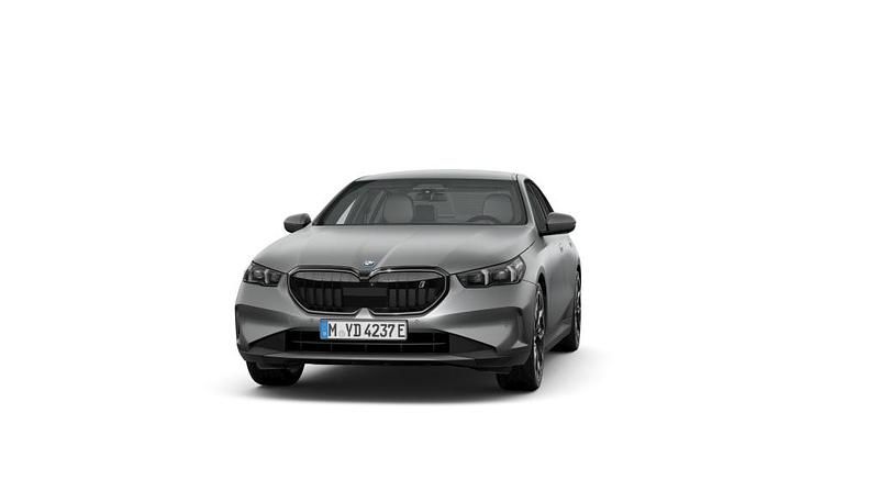 Gebraucht 2025 BMW i5 Comfort Edition Limousine | 67.860 € - Bild 1/3