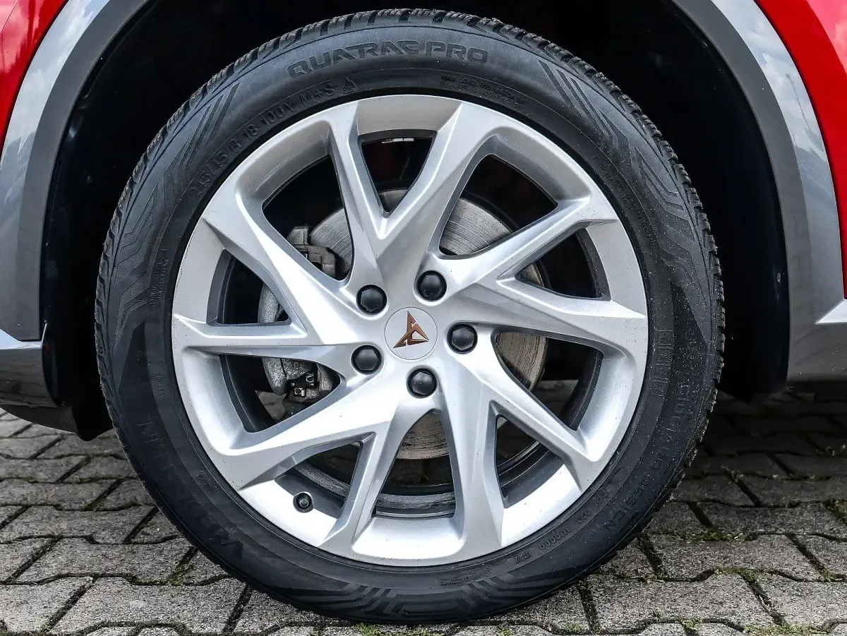 Gebraucht Cupra Formentor 190 PS (139 kW) 2022 Rot SUV