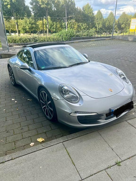 Silber Gebraucht 2012 Porsche 911 Carrera S Coupé | 77.500 € (Fairer Preis) - Bild 1/4