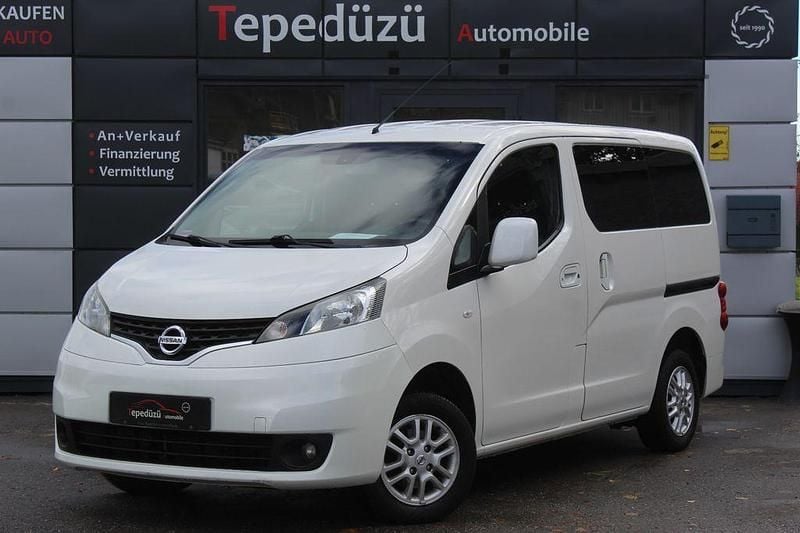 Weiß Gebraucht 2015 Nissan NV200 Tekna Van | 10.499 € (Guter Preis) - Bild 1/4