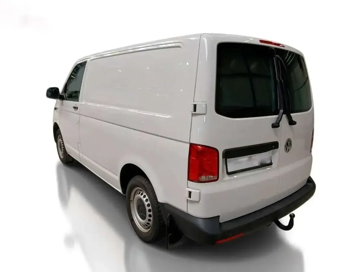 Gebraucht VW Transporter 150 PS (110 kW) 2022 Candyweiß Van