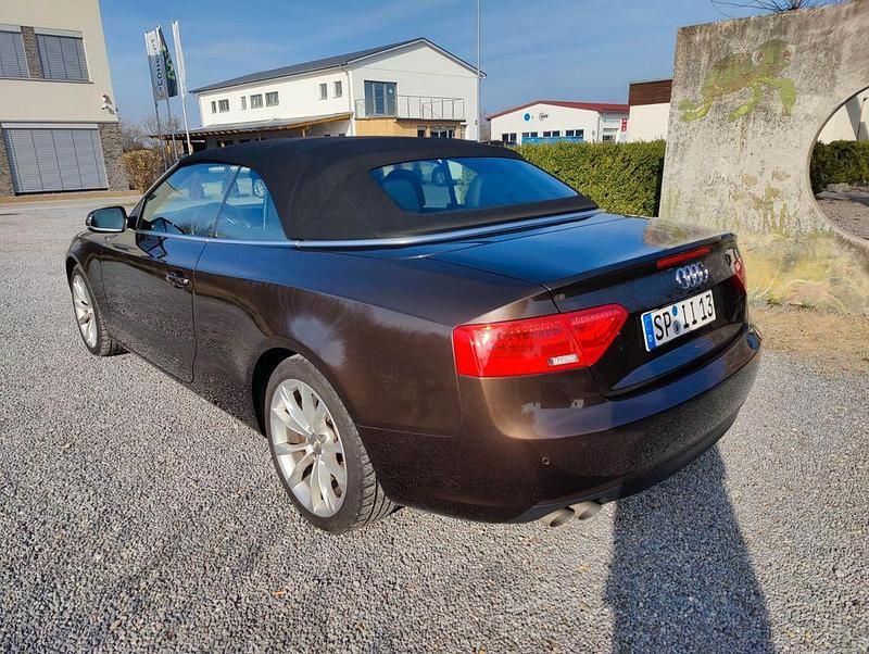 Gebraucht Audi A5 Cabriolet 170 PS (125 kW) 2013 Braun Cabrio