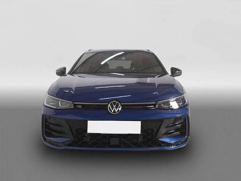 Gebraucht VW Passat Style 272 PS (200 kW) 2025 Blau Kombi