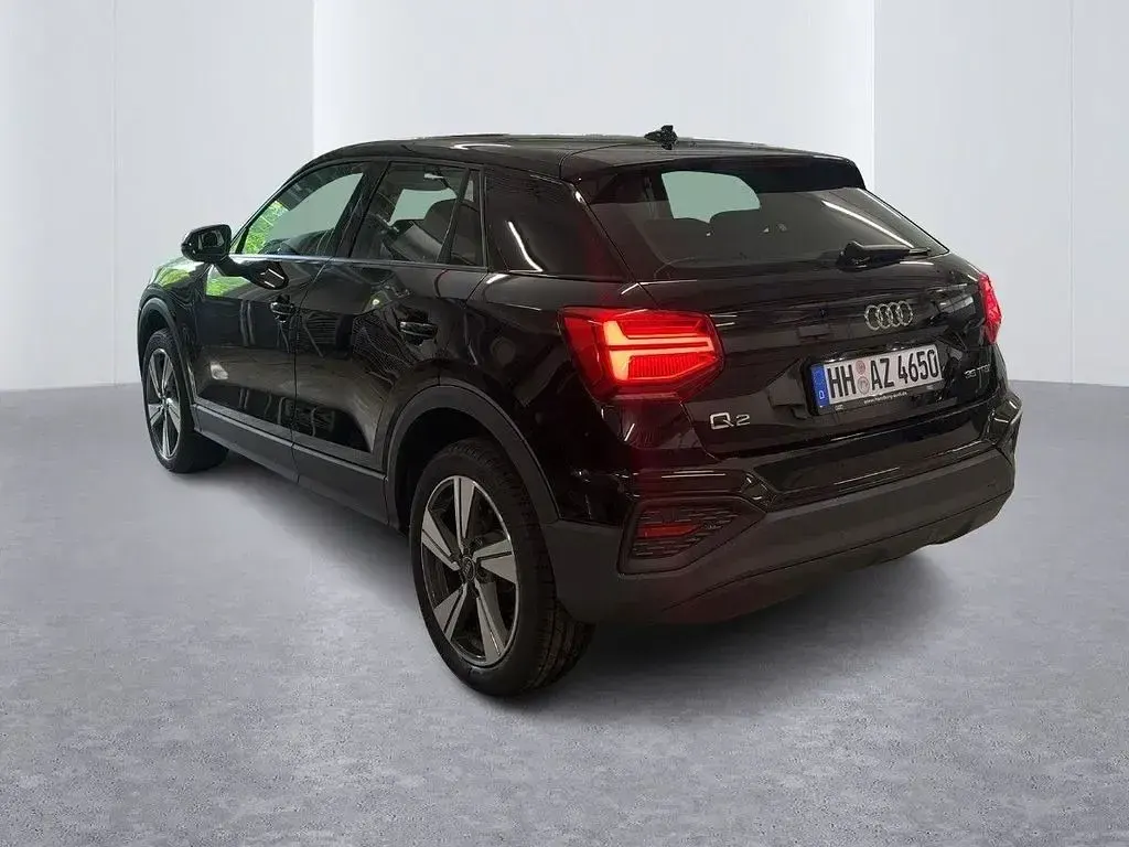 Gebraucht Audi Q2 Comfort 150 PS (110 kW) 2026 A2 brillantschwarz SUV
