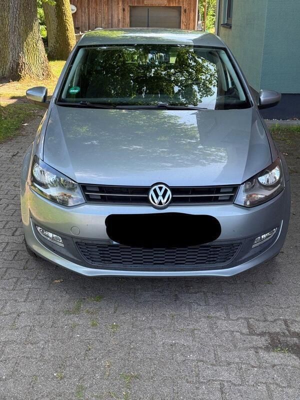 Grau Gebraucht 2010 VW Polo Team Kleinwagen | 3.200 € (Superpreis) - Bild 1/4