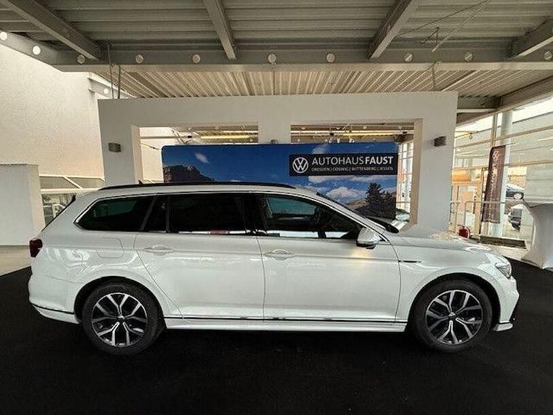 Gebraucht VW Passat Business 190 PS (139 kW) 2022 Weiß perleffekt Kombi