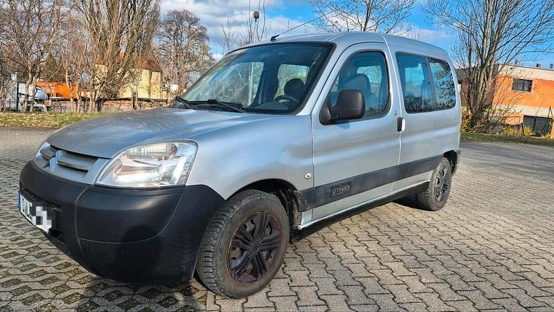 Second-hand Citroën Berlingo 75 CP (55 kW) 2008 Argintiu Monovolum