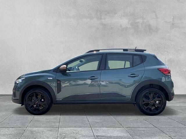 Gebraucht Dacia Sandero Extreme 101 PS (74 kW) 2024 Zedergrün Kleinwagen