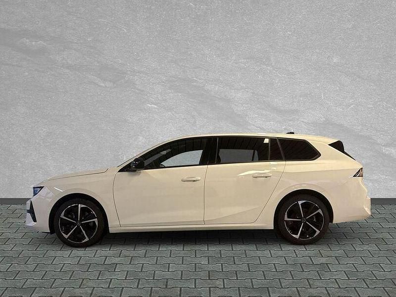 Gebraucht Opel Astra S 131 PS (96 kW) 2024 Arktis weiß Kombi