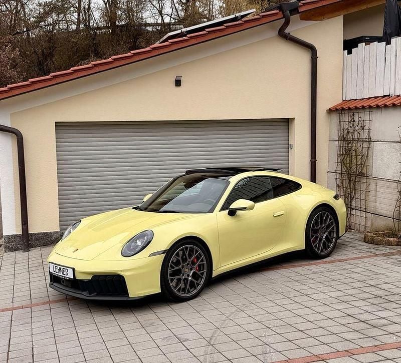 Gebraucht Porsche 992 541 PS (397 kW) 2024 Gelb