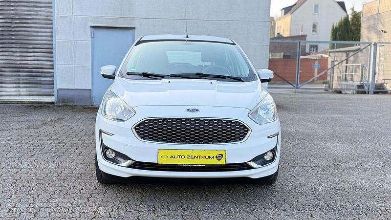 Gebraucht Ford Ka Plus Basis 69 PS (50 kW) 2019 Weiß Kleinwagen