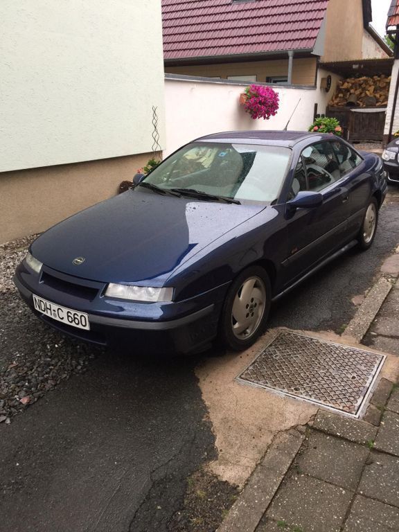 Blau Gebraucht 1992 Opel Calibra Coupé | 18.000 € - Bild 1/4