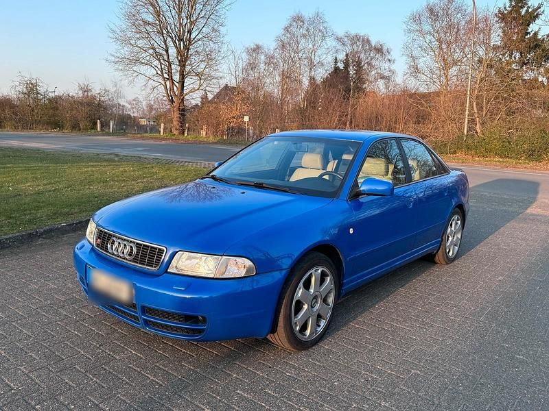 Gebraucht Audi S4 265 PS (194 kW) 1999 Blau Limousine