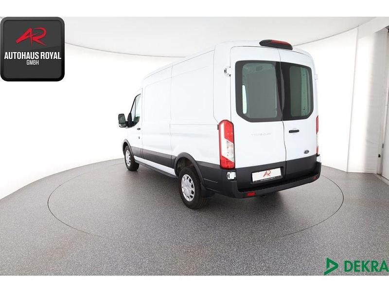 Gebraucht Ford Transit Trend 170 PS (125 kW) 2021 Weiss Van