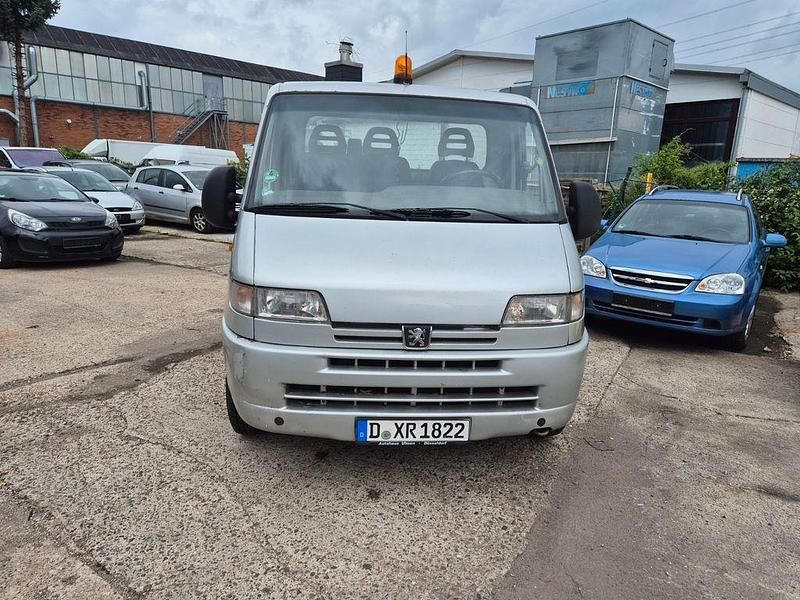Grau Gebraucht 2001 Peugeot Boxer Van | 8.500 € - Bild 1/4
