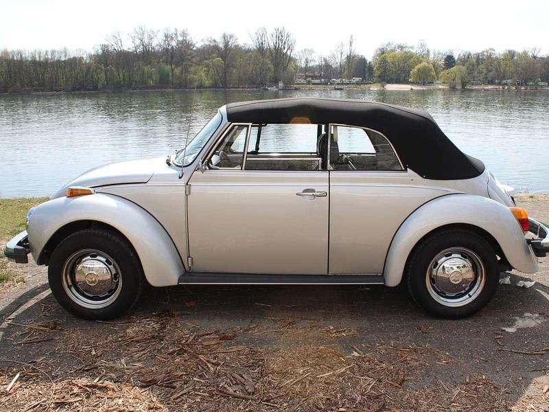 Gebraucht VW Käfer 50 PS (36 kW) 1978 Silbermetallic l97a Cabrio