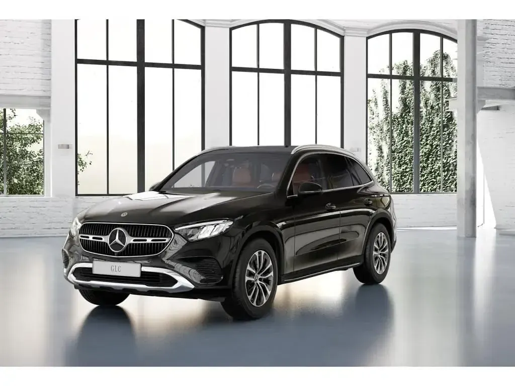 Gebraucht Mercedes GLC220 Avantgarde 197 PS (144 kW) 2025 SUV