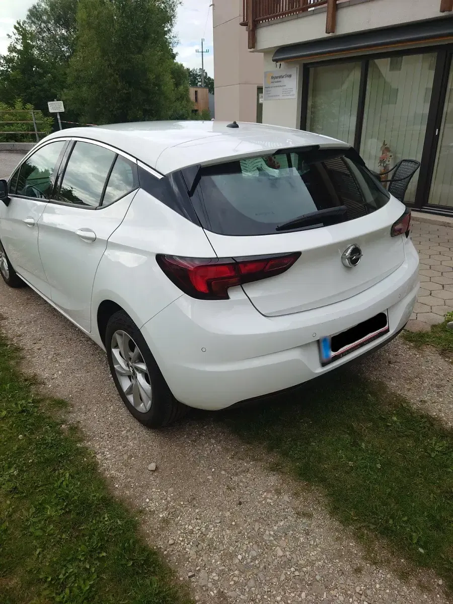 Gebraucht Opel Astra Elegance 105 PS (77 kW) 2022 Weiß Kleinwagen