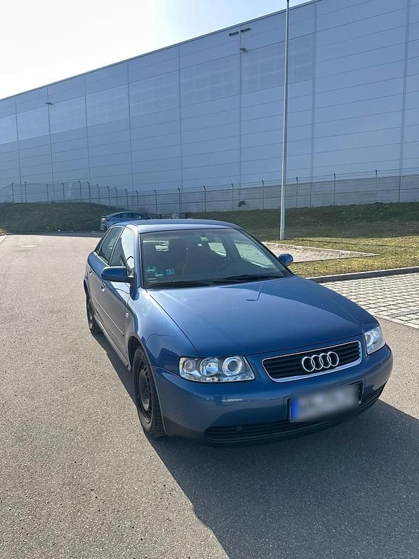 Gebraucht Audi A3 102 PS (75 kW) 2002 Blau Kleinwagen