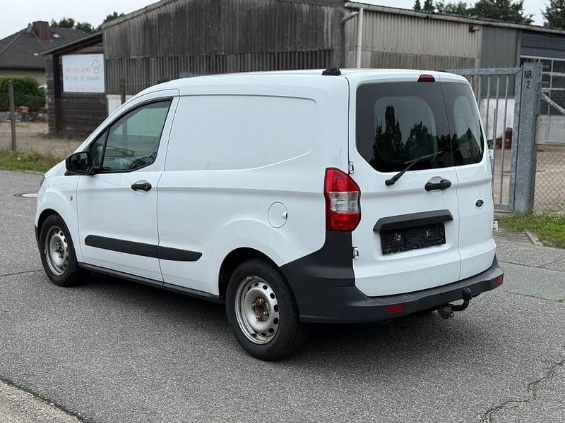 Second-hand Ford Transit 101 CP (74 kW) 2018 Alb Monovolum