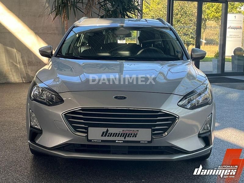 Gebraucht Ford Focus Cool & Connect 120 PS (88 kW) 2019 Silber Kombi