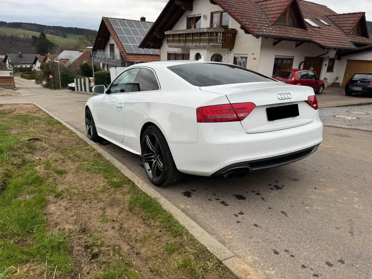 Gebraucht Audi A5 S-Line 211 PS (155 kW) 2010 Weiß Coupé