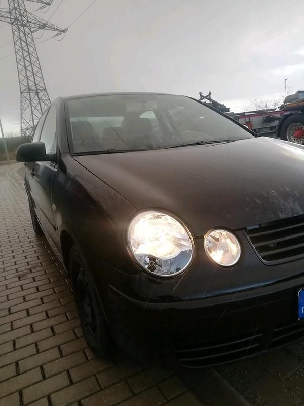 Gebraucht VW Polo 75 PS (55 kW) 2005 Schwarz Kleinwagen