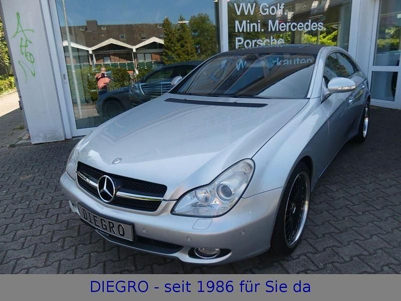 Silber Gebraucht 2005 Mercedes CLS350 Limousine | 9.950 € (Fairer Preis) - Bild 1/4