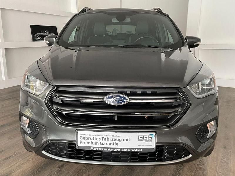 Gebraucht Ford Kuga ST-Line 179 PS (131 kW) 2017 Grau SUV