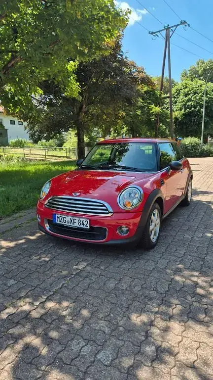 Gebraucht Mini ONE 98 PS (72 kW) 2011 Rot Kleinwagen