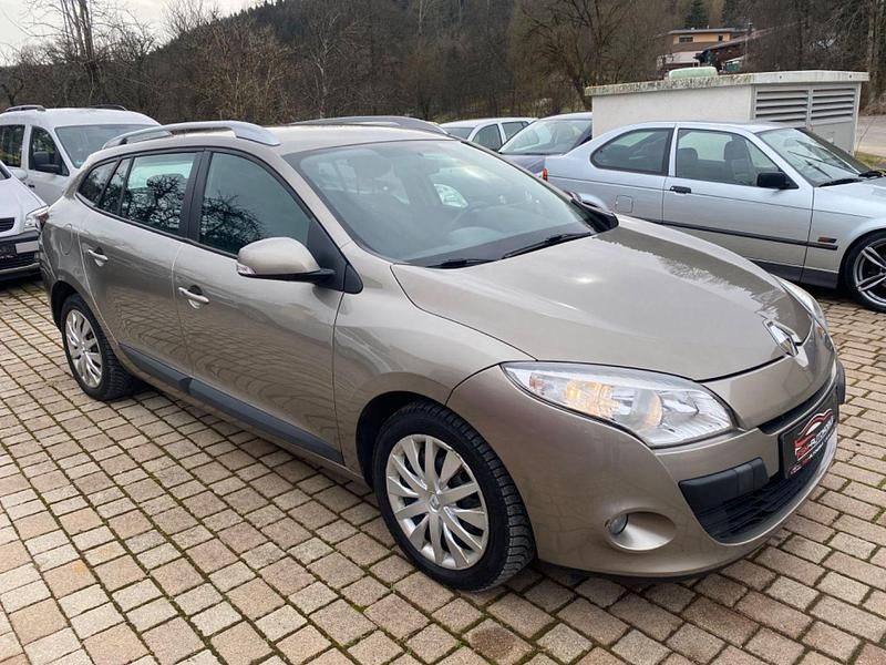 Gebraucht 2010 Renault Mégane GrandTour Expression Kombi | 4.599 € (Etwas zu teuer) - Bild 1/4