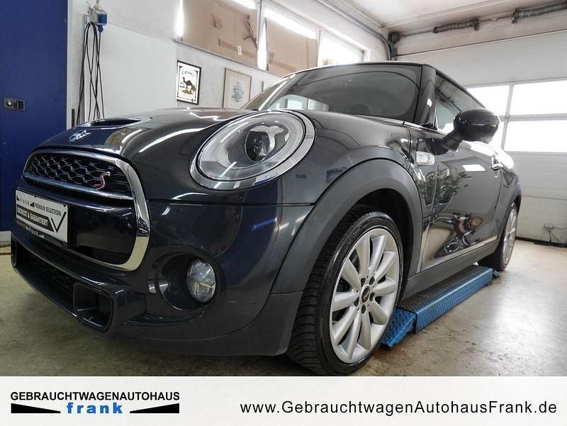 Donnergrau metallic Gebraucht 2017 Mini Cooper S Chili Kleinwagen | 14.900 € (Superpreis) - Bild 1/4