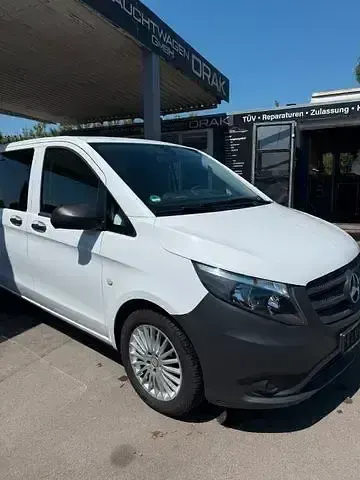 Gebraucht Mercedes Vito 136 PS (100 kW) 2019 Weiß Van