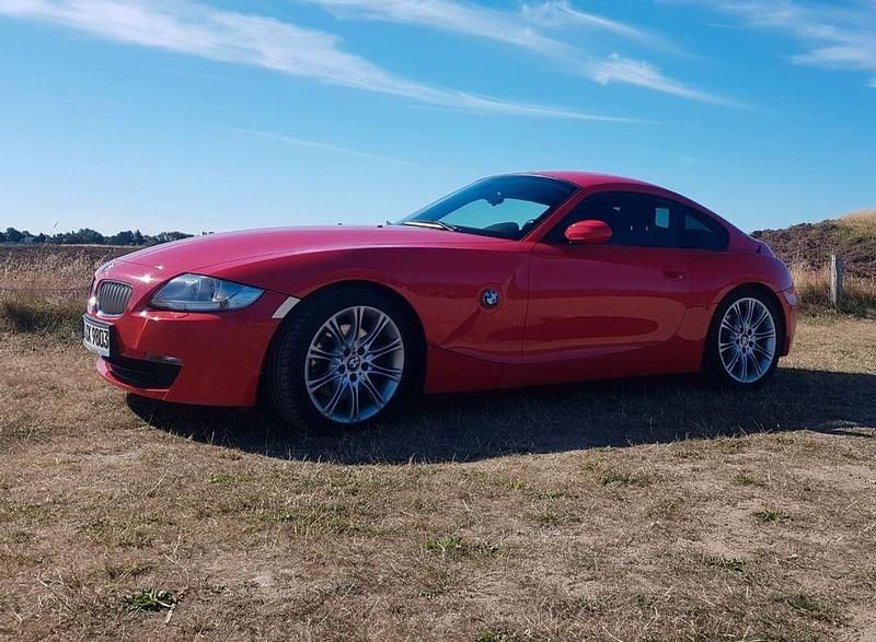 Rot Gebraucht 2008 BMW Z4 Performance Coupé | 15.490 € (Superpreis) - Bild 1/4