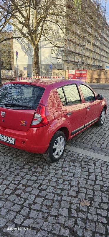 Gebraucht Dacia Sandero 75 PS (55 kW) 2009 Rot Kleinwagen