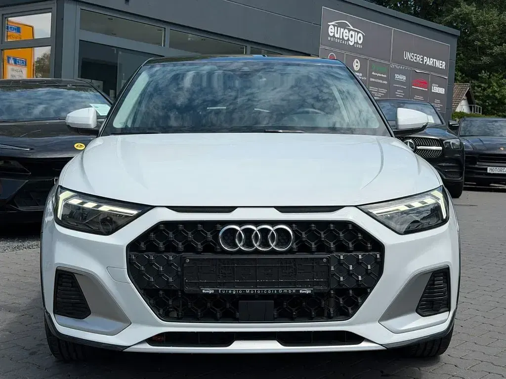 Gebraucht Audi A1 110 PS (80 kW) 2021 Weiß SUV