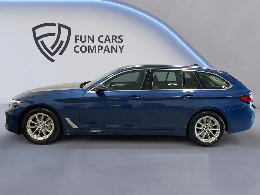 Gebraucht BMW 530 Sport Line 286 PS (210 kW) 2021 Blau Kombi