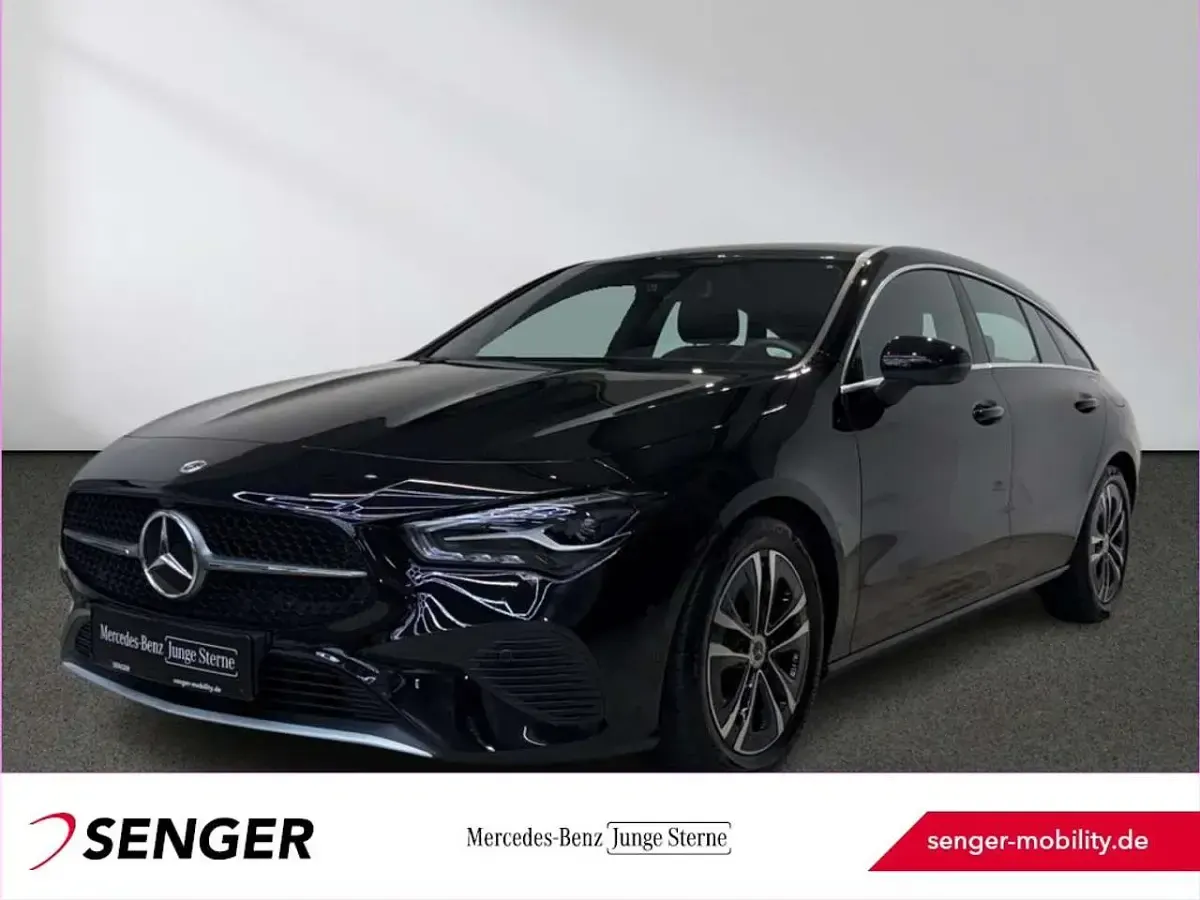 Gebraucht Mercedes CLA200 Shooting Brake 163 PS (119 kW) 2025 Kombi