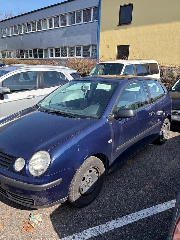 Gebraucht VW Polo 54 PS (39 kW) 2004 Blau Kleinwagen