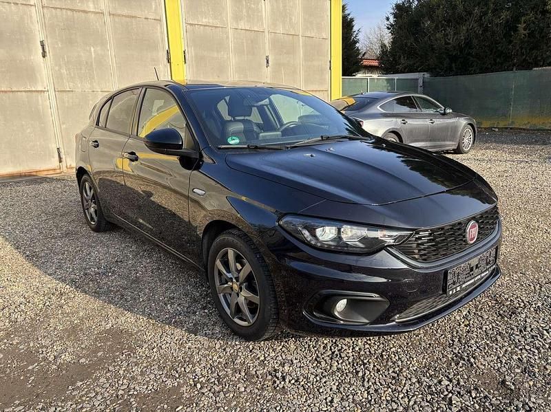 Gebraucht Fiat Tipo S 120 PS (88 kW) 2020 Colore esterno (new nero) Kleinwagen