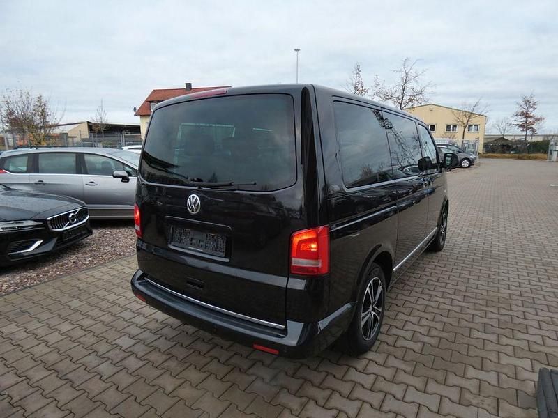 Gebraucht VW Multivan Highline 179 PS (131 kW) 2010 Schwarz Van