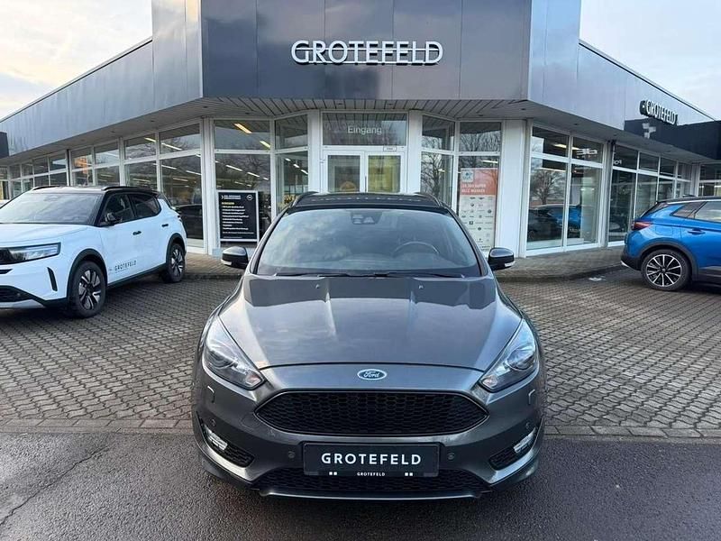 Gebraucht Ford Focus ST-Line 182 PS (133 kW) 2018 Grau Kombi