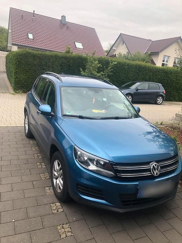 Blau Gebraucht 2014 VW Tiguan SUV | 9.000 € (Superpreis) - Bild 1/4
