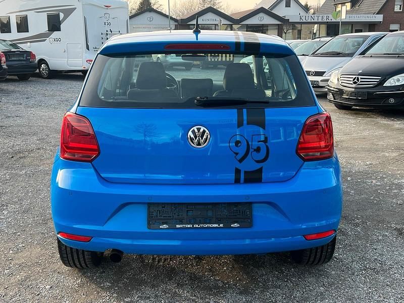 Gebraucht VW Polo 90 PS (66 kW) 2014 Blau Kleinwagen