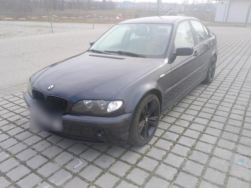 Gebraucht BMW 316 115 PS (84 kW) 2002 Blau Limousine