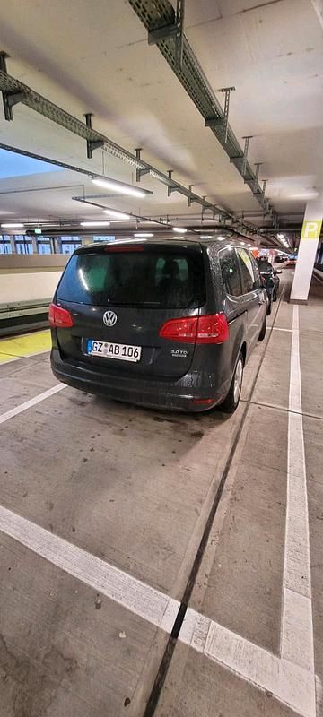 Gebraucht VW Sharan 140 PS (102 kW) 2011 Grau Van / Kleinbus